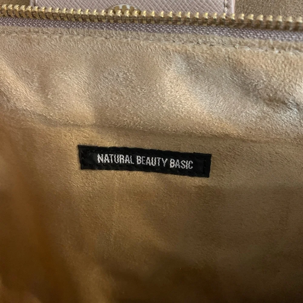 Natural Beauty Basic Cream & Gold Top Handle Purse w/ Removable shoulder strap - Picture 5 of 11